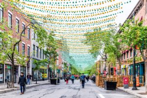 Rue Sainte-Catherine à Montréal